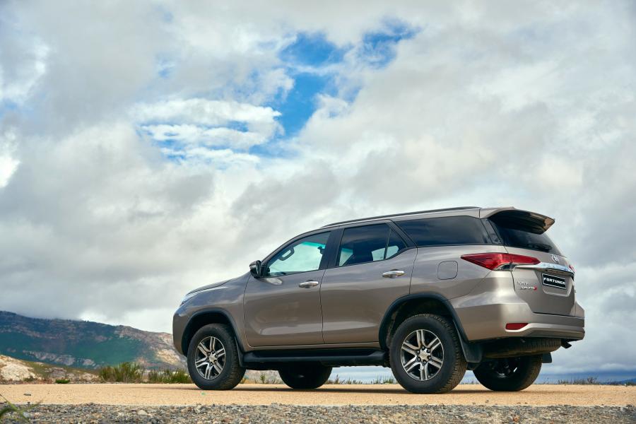  Toyota Fortuner (AN160) 2016 года  (ZA) (фото 36 из 40)